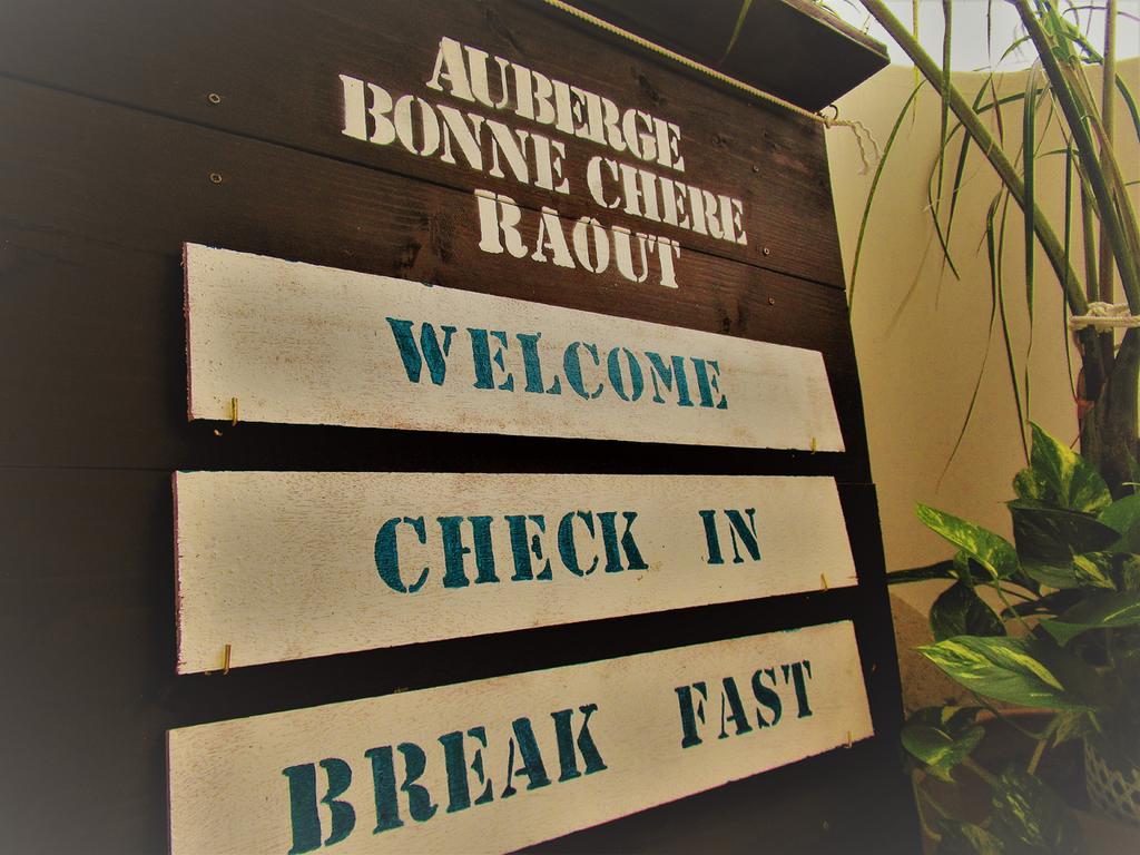 Auberge Bonne Chere Raout Hotel Onna Exterior photo